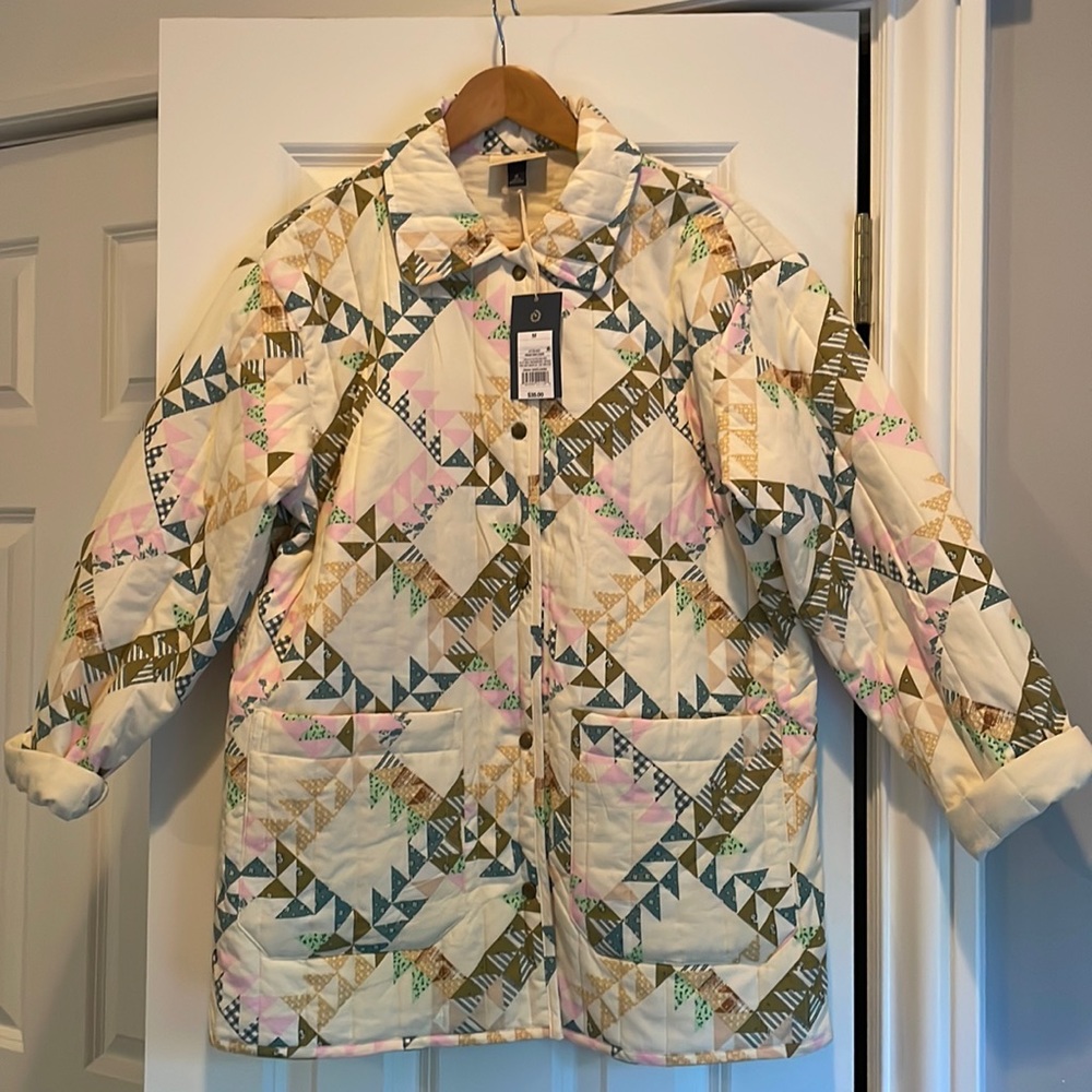 Universal Thread Women’s Quilted Jacket, size Medium